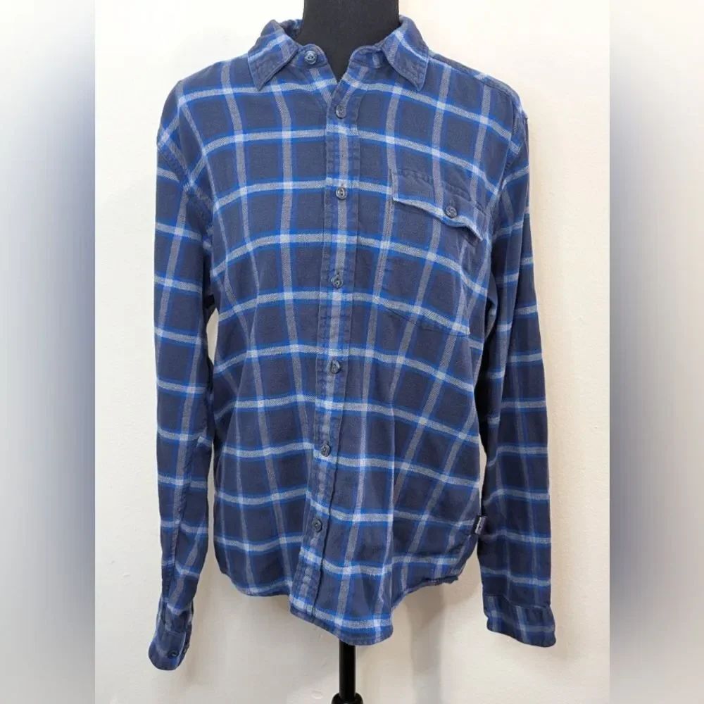 Patagonia Outdoors Country Farm Barn Western Preppy Organic Classic Cotton S Top